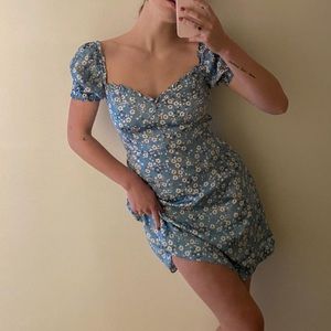 Petite Studio NYC Maisy Dress - Blue Floral
